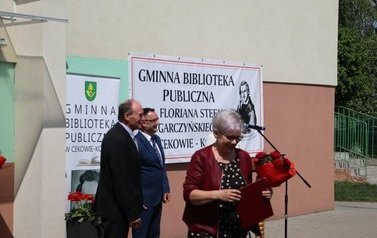              Uroczystość nadania imienia Stefana Floriana Garczyńskiego Gminnej Bibliotece Publicznej w Cekowie-Kolonii 65