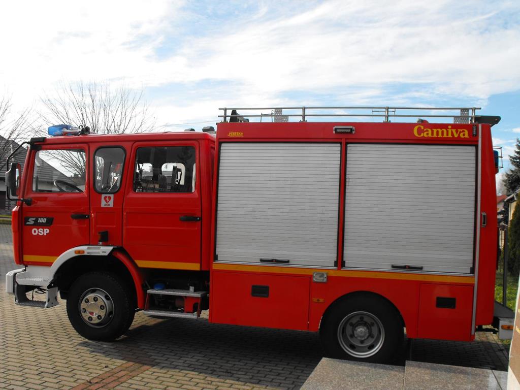 RENAULT_Midliner_S180_PKA_9LU9_(8)