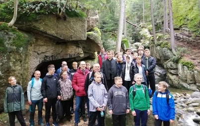 Zdjęcie do Zgrupowanie sportowe młodzieży z Gminy Cek&oacute;w-Kolonia oraz niemieckiej Gminy Amtsberg w Przesiece w ramach projektu Polsko-Niemieckiej Wsp&oacute;łpracy Młodzież